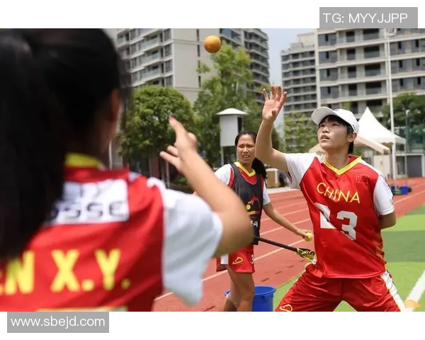 成都网球队整体表现分析：压制对手与失误的双重影响探讨