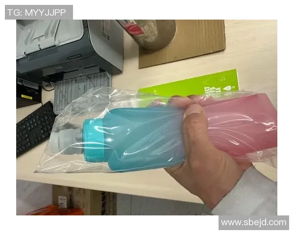 足球明星同款软水壶助你畅享运动时刻提升你的运动体验与时尚感